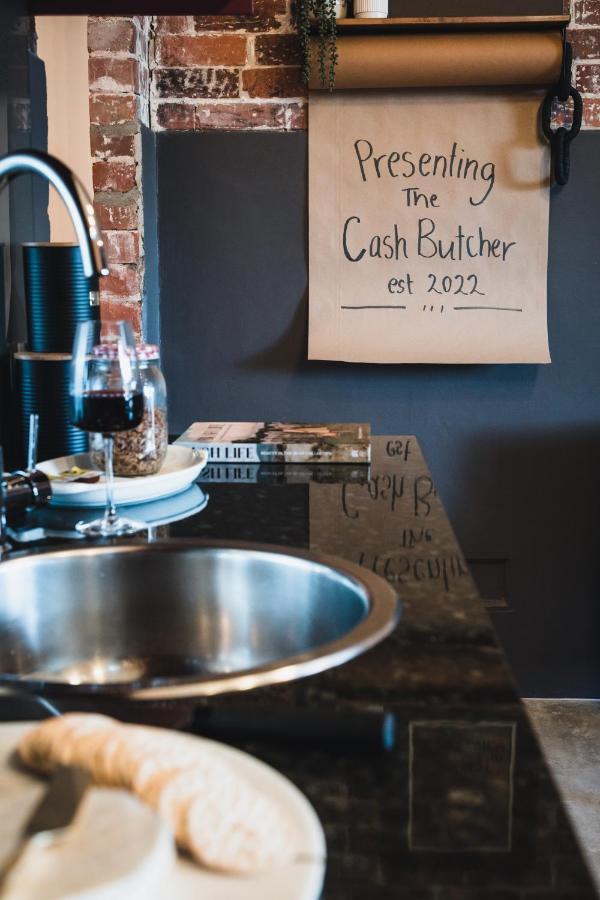 The Cash Butcher - Classy & Centrally Located 밸러랫 외부 사진